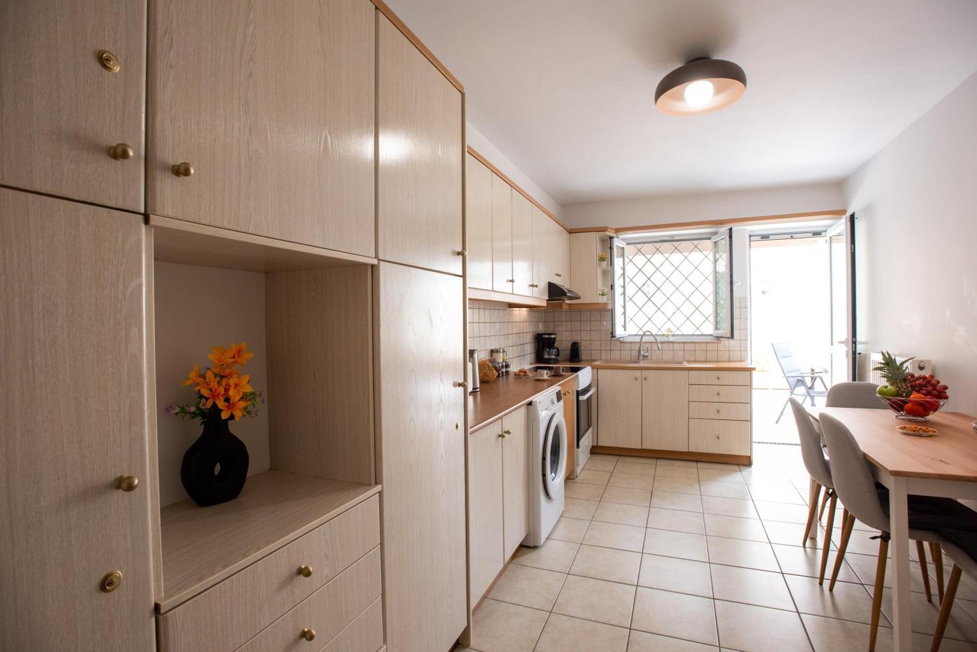 Kg Acropolis Escape Spa Apartment Atina Dış mekan fotoğraf
